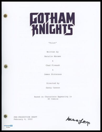 ANNA LORE “GOTHAM KNIGHTS” AUTOGRAPH SIGNED COMPLETE PILOT EPISODE SCRIPT ACOA COLLECTIBLE MEMORABILIA