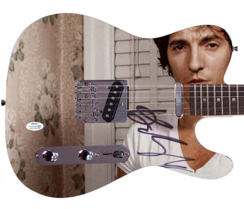 BRUCE SPRINGSTEEN SIGNED DARKNESS ON EDGE OF TOWN LP CD GRAPHICS PHOTO GUITAR COLLECTIBLE MEMORABILIA