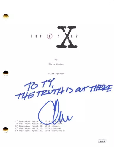 CHRIS CARTER SIGNED AUTOGRAPH THE X-FILES PILOT SCRIPT W/ INSCRIPTION – JSA COA COLLECTIBLE MEMORABILIA