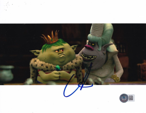 CHRISTOPHER MINTZ-PLASSE SIGNED (TROLLS) MOVIE KING GRISTLE 8×10 BECKETT BL52458 COLLECTIBLE MEMORABILIA