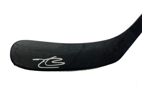 CONNOR BEDARD SIGNED CHICAGO BLACKHAWKS FULL SIZE HOCKEY STICK JSA COA LOA COLLECTIBLE MEMORABILIA