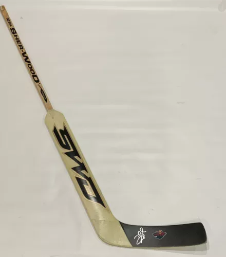 DEVAN DUBNYK SIGNED GOALIE STICK MINNESOTA WILD AUTOGRAPHED PROOF