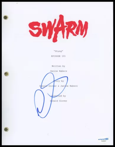 DOMINIQUE FISHBACK “SWARM” AUTOGRAPH SIGNED ‘STUNG’ PILOT EPISODE SCRIPT ACOA COLLECTIBLE MEMORABILIA