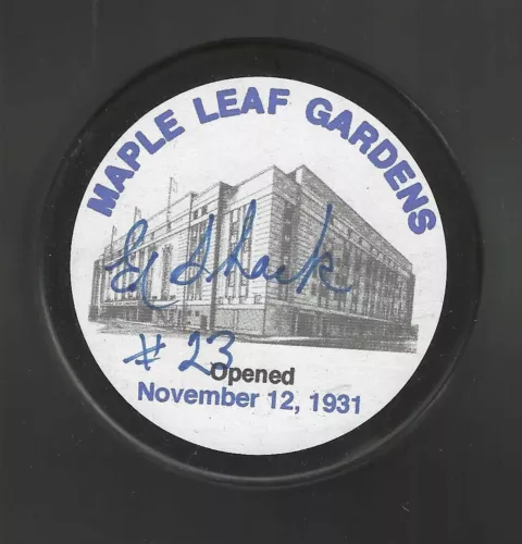 EDDIE SHACK SIGNED TORONTO MAPLE LEAFS MAPLE LEAF GARDENS PUCK BECKETT COA COLLECTIBLE MEMORABILIA