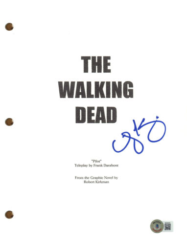 EMILY KINNEY SIGNED AUTOGRAPH THE WALKING DEAD PILOT SCRIPT SCREENPLAY BAS COA COLLECTIBLE MEMORABILIA