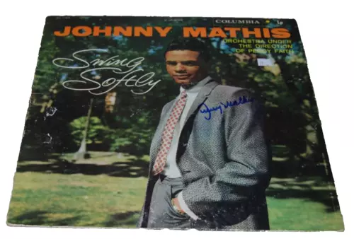 JOHNNY MATHIS SIGNED (SWING SOFTLY) VINYL ALBUM RECORD BECKETT BAS BM027325 COLLECTIBLE MEMORABILIA