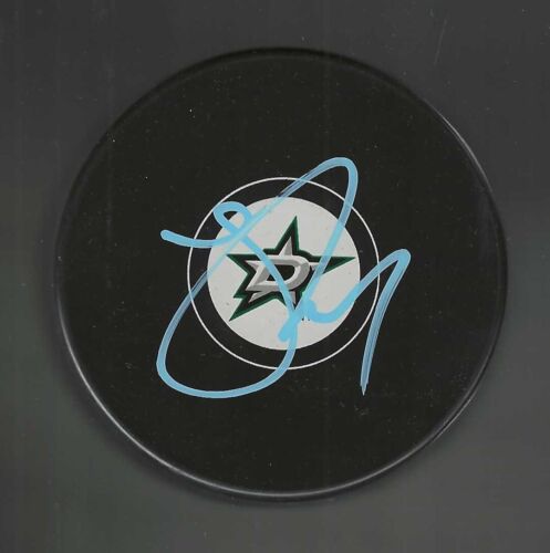 JOHNNY ODUYA SIGNED DALLAS STARS PUCK COLLECTIBLE MEMORABILIA