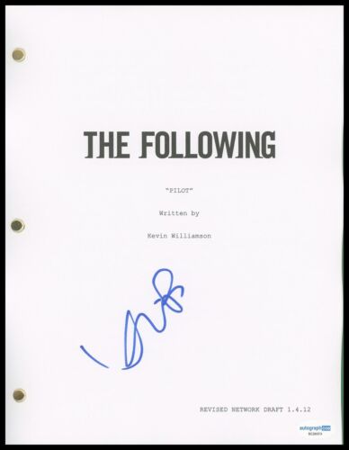 KEVIN BACON “THE FOLLOWING” AUTOGRAPH SIGNED COMPLETE PILOT EPISODE SCRIPT ACOA COLLECTIBLE MEMORABILIA
