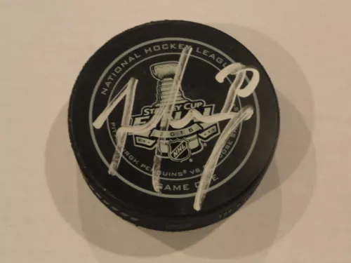 MATT MURRAY SIGNED 2016 STANLEY CUP FINALS OFFICIAL GAME PUCK PENGUINS PROOF