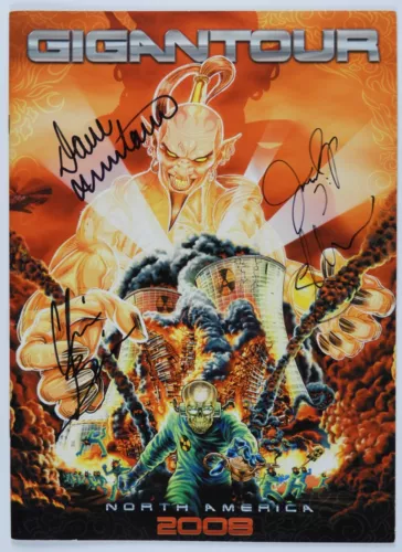 MEGADETH JSA AUTOGRAPH SIGNED ORIGINAL TOUR CONCERT PROGRAM DAVE MUSTAINE COLLECTIBLE MEMORABILIA