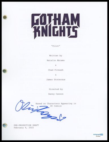 OLIVIA ROSE KEEGAN “GOTHAM KNIGHTS” AUTOGRAPH SIGNED PILOT EPISODE SCRIPT ACOA COLLECTIBLE MEMORABILIA