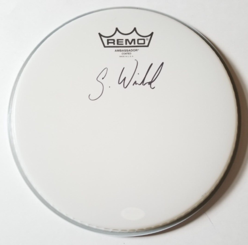 SCOTT WEILAND OF STONE TEMPLE PILOTS REAL HAND SIGNED 10″ DRUMHEAD PSA/DNA COA COLLECTIBLE MEMORABILIA