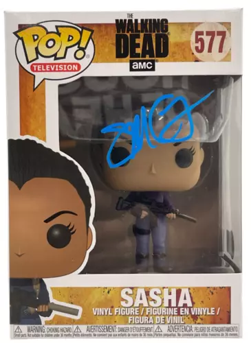 SONEQUA MARTIN-GREEN SIGNED SASHA FUNKO THE WALKING DEAD 577 AUTOGRAPH BECKETT COLLECTIBLE MEMORABILIA