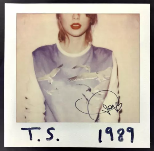 TAYLOR SWIFT SIGNED AUTOGRAPH ALBUM VINYL RECORD LP – VERY RARE 1989 BECKETT COA COLLECTIBLE MEMORABILIA