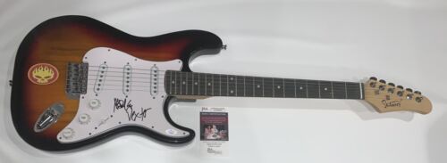 THE OFFSPRING SIGNED SUNBURST ELECTRIC GUITAR DEXTER HOLLAND NOODLES JSA COA COLLECTIBLE MEMORABILIA