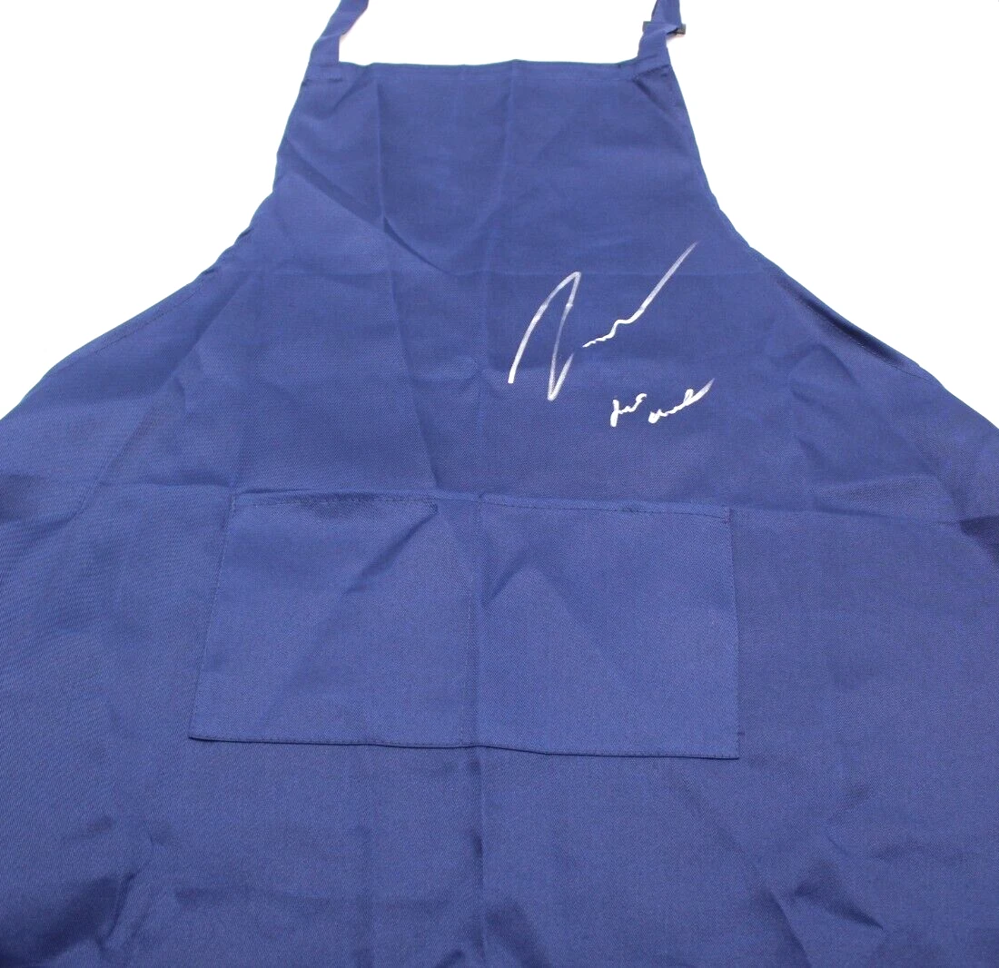 Jeremy Allen White The Bear Signed Chef Apron Carmy w/Beckett COA BM50309