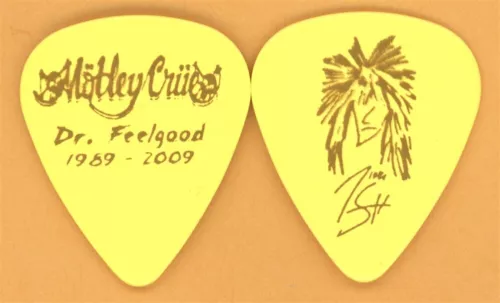 Motley Crue Nikki Sixx Vintage Guitar Pick - 2009 Dr. Feelgood 20th ...