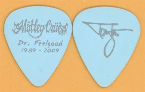 Motley Crue Tommy Lee Vintage Guitar Pick - 2009 Dr. Feelgood 20th Tour ...