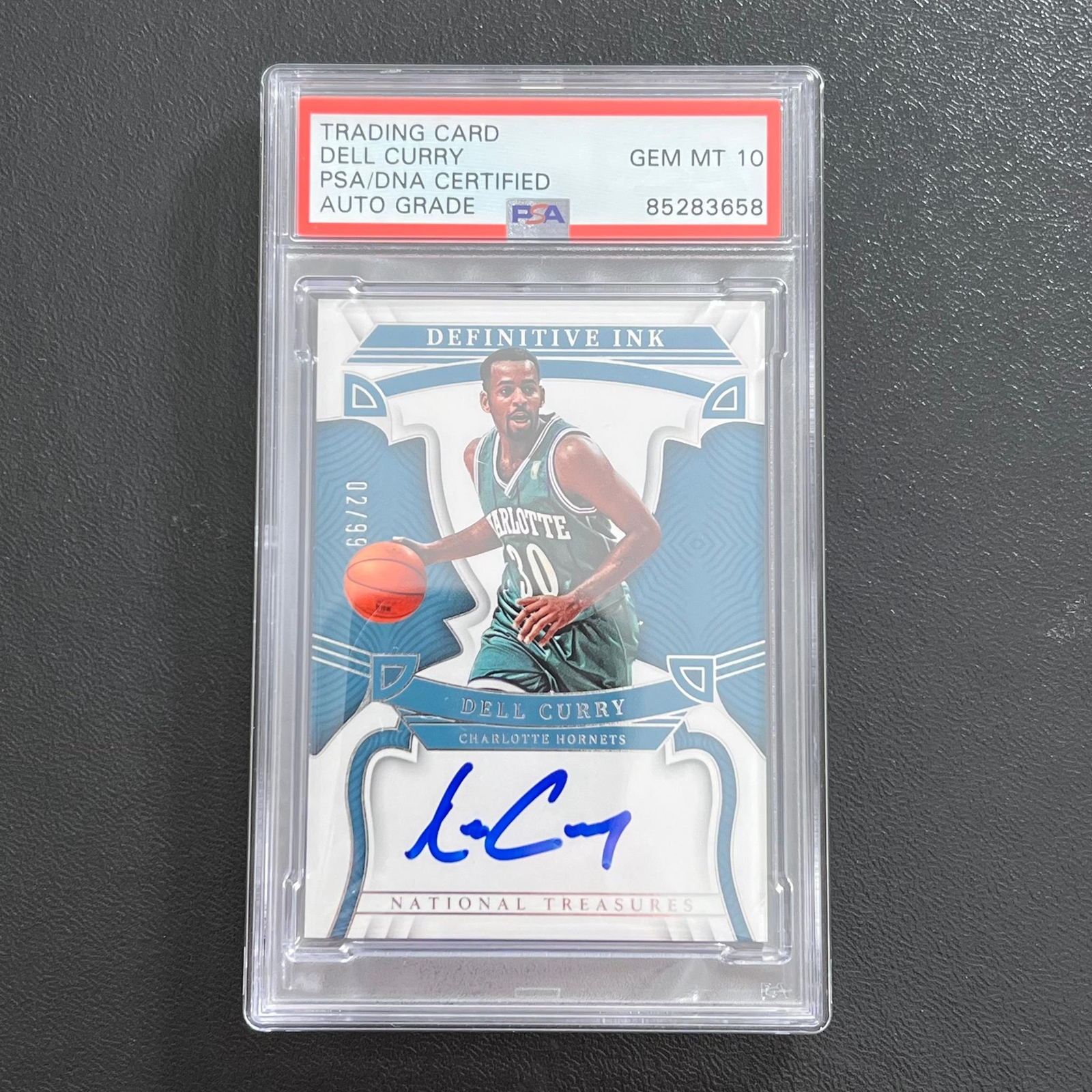 2022-23 Panini National Treasures #DEF-DCU Dell Curry Signed Card AUTO 10 PSA/DN