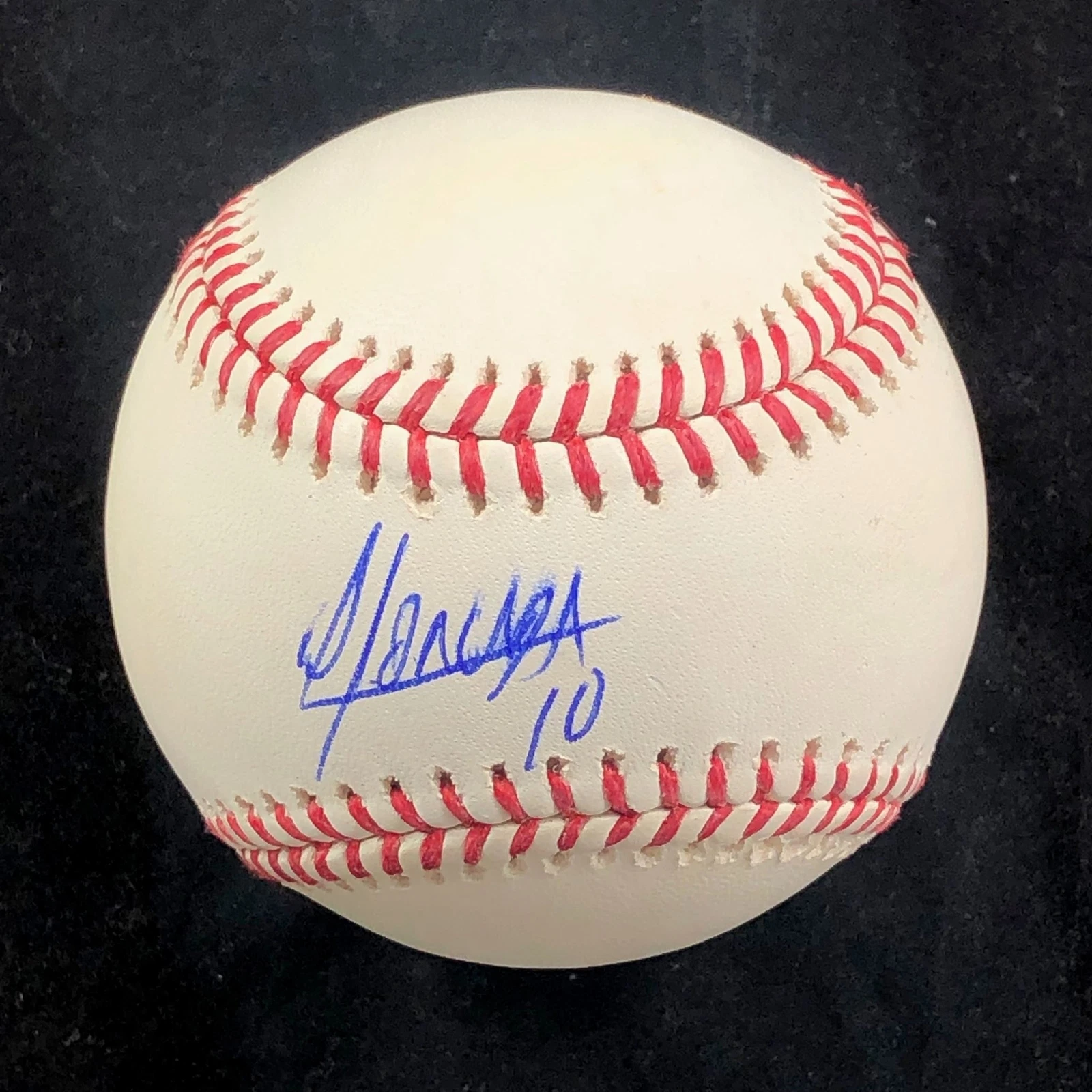 YOAN MONCADA SIGNED BASEBALL PSA/DNA CHICAGO WHITE SOX AUTOGRAPHED COLLECTIBLE MEMORABILIA