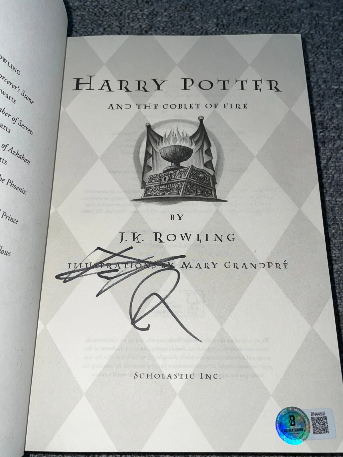 Daniel Radcliffe Signed Auto Harry Potter and The Goblet of Fire Book Beckett NY