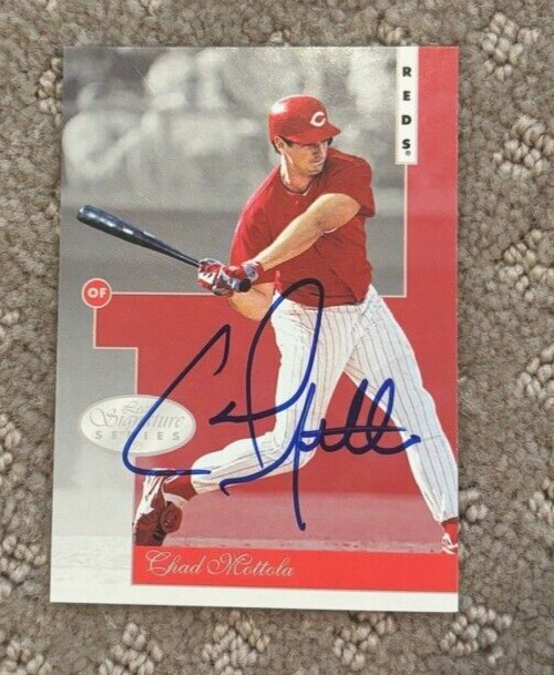 1996 Leaf Signature Baseball Card #70 Chad Mottola signed autographed card Reds