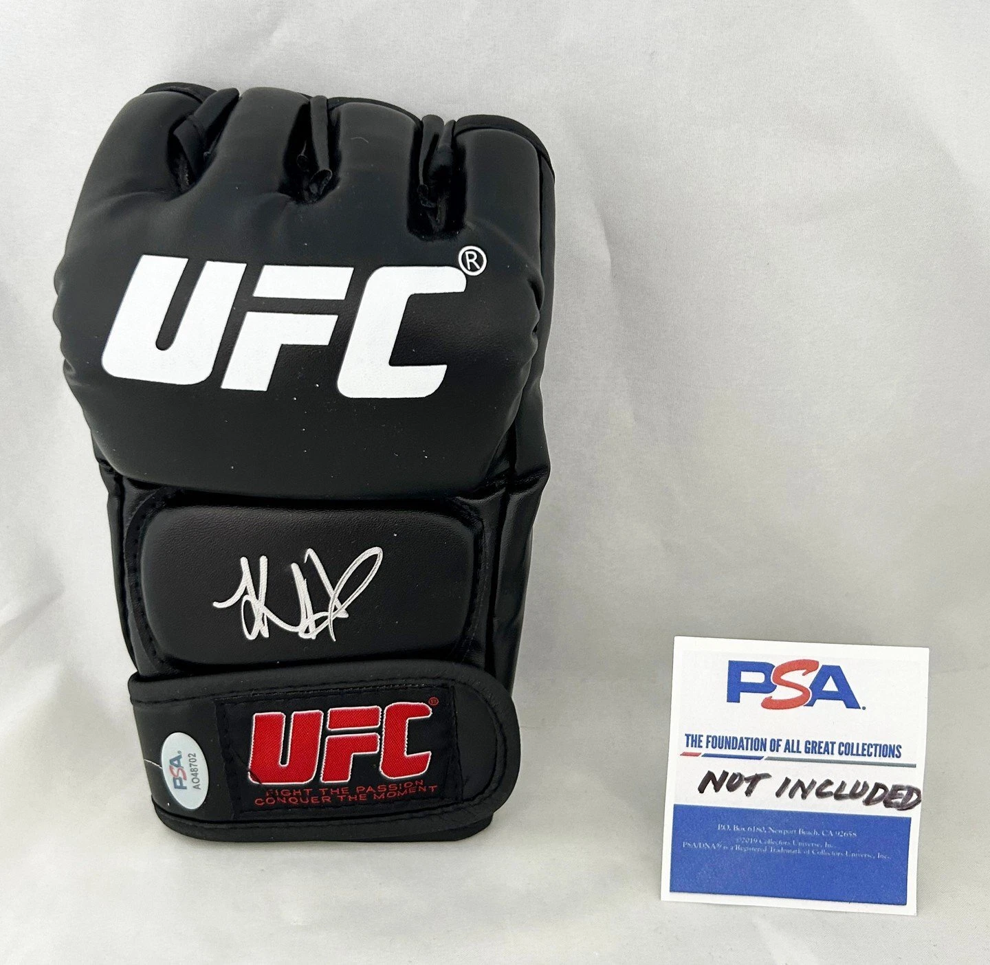 Kayla Harrison Signed UFC Glove PSA/DNA 3 COA
