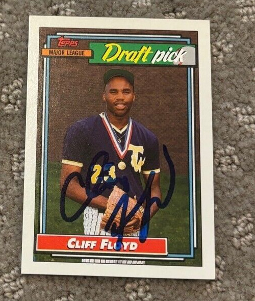 1992 TOPPS #186 CLIFF FLOYD SIGNED AUTOGRAPHED ROOKIE CARD MONTREAL EXPOS COLLECTIBLE MEMORABILIA