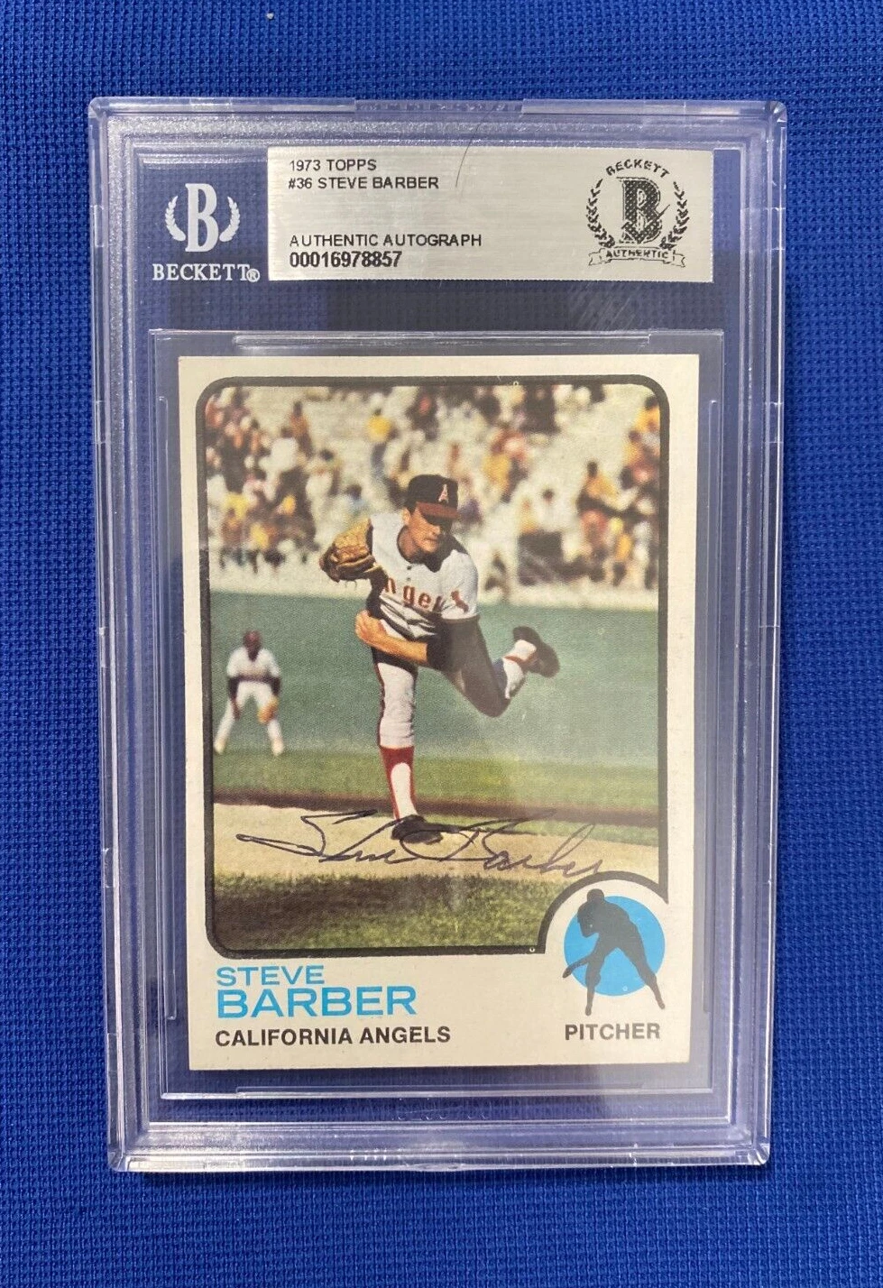 1973 TOPPS STEVE BARBER ANGELS SIGNED AUTOGRAPHED AUTO #36 CARD BECKETT AUTH
