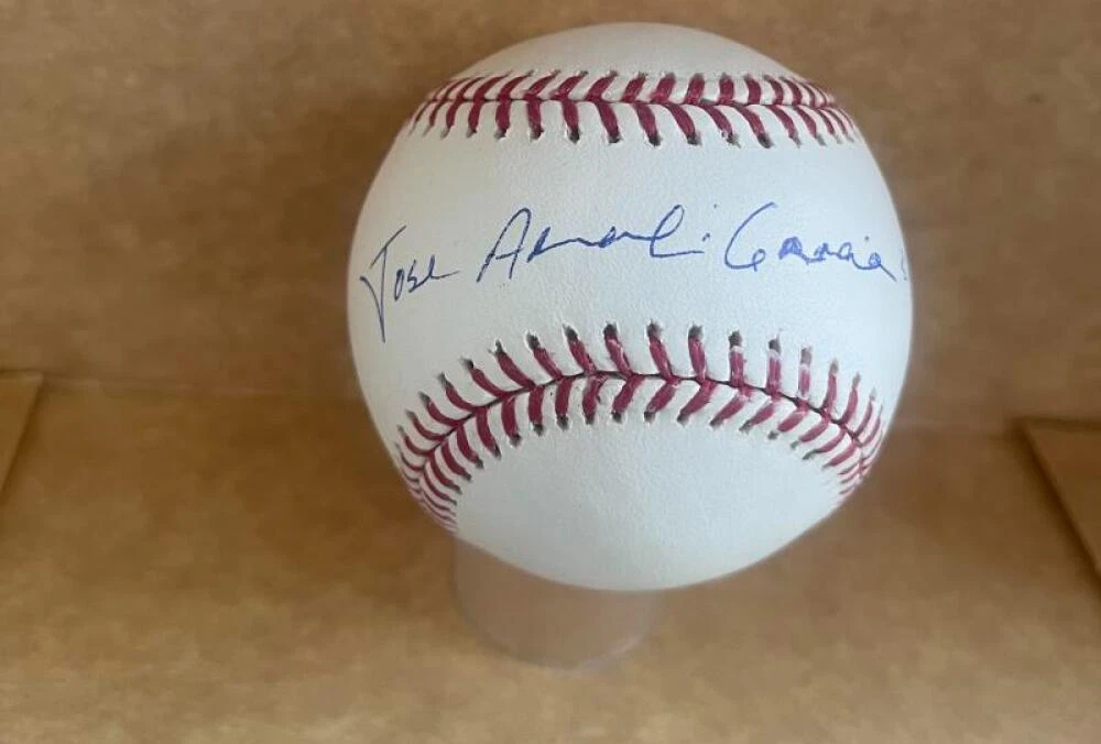 JOSE ADOLIS GARCIA SIGNED AUTOGRAPHED M.L. BASEBALL BECKETT AUTH