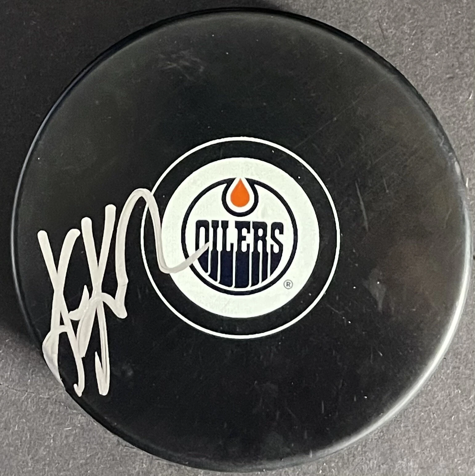 Kris Knoblauch Signed Autographed Edmonton Oilers Logo Hockey Puck PSA/DNA