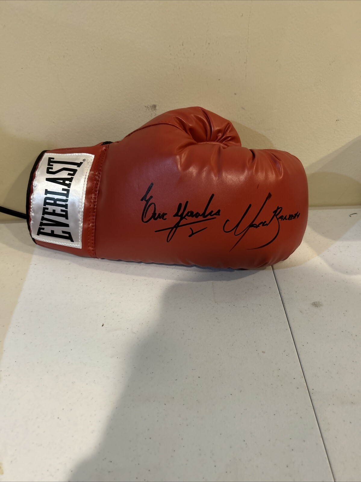 ERIK MORALES MARCO ANTONIO BARRERA SIGNED AUTOGRAPH BOXING GLOVE TRISTAR COA