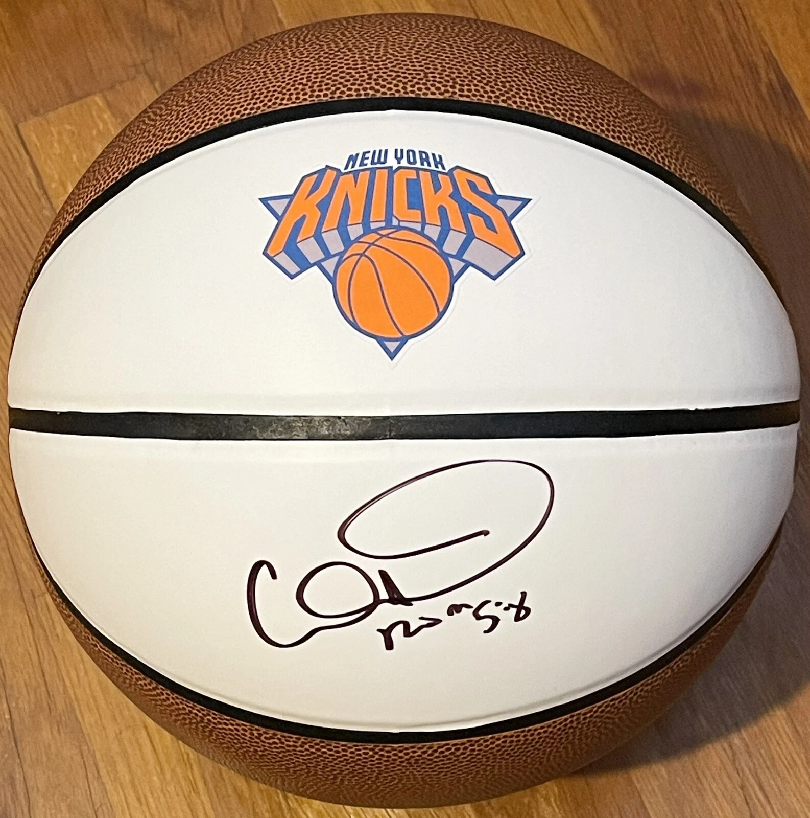 Allan Houston Signed Autographed New York Knicks Logo Basketball Beckett