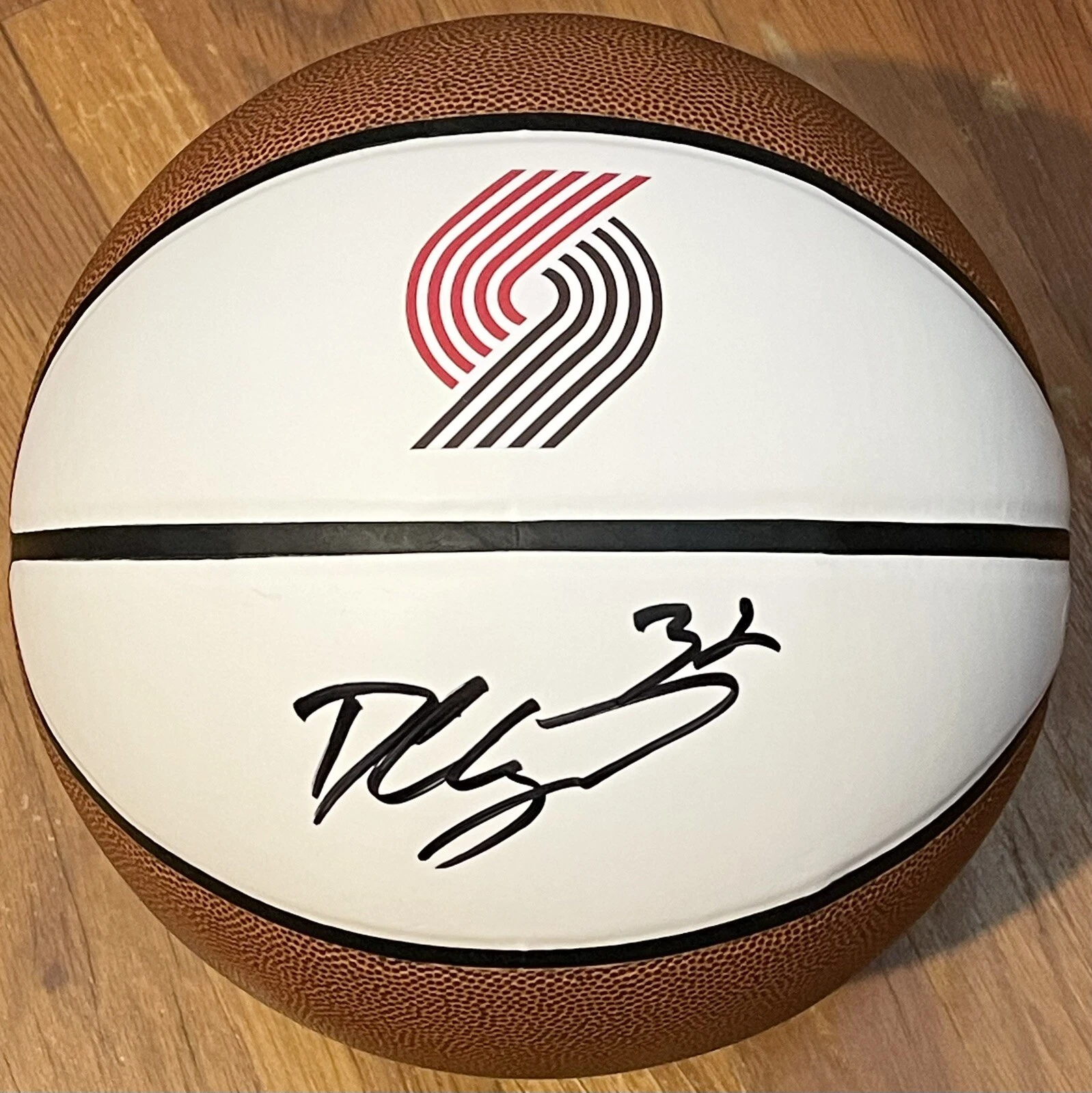 Donovan Clingan Signed Autographed Portland Trail Blazers Logo Basketball JSA