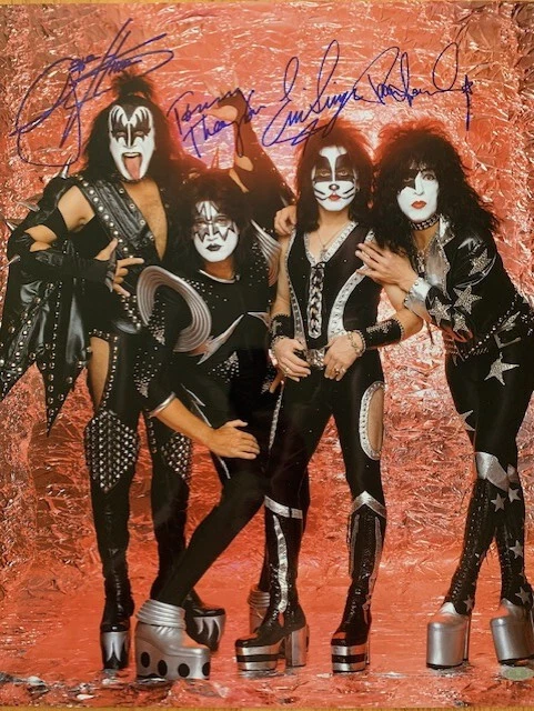 KISS HAND SIGNED 16x20 COLOR GROUP PHOTO RARE SIGNED BY ALL 4 STEINER