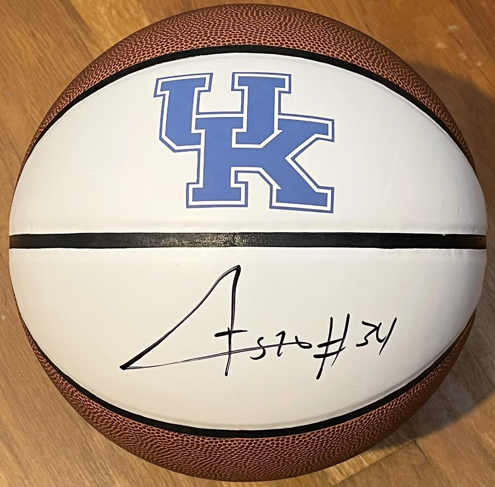 Oscar Tshiebwe Signed Autographed Kentucky Wildcats Logo Basketball PSA/DNA COA