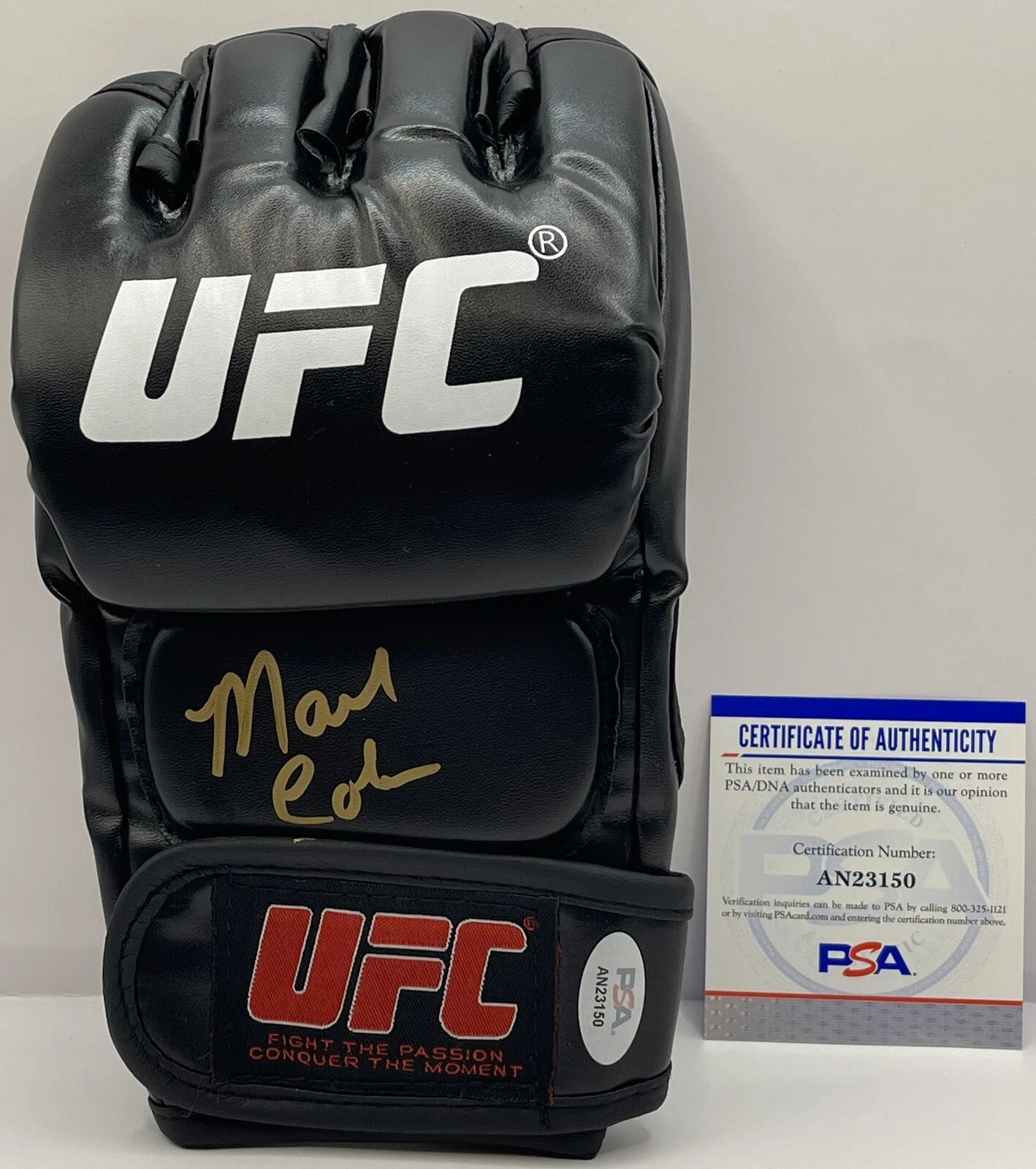 Mark Coleman Signed Autographed UFC Fighter Glove PSA/DNA COA