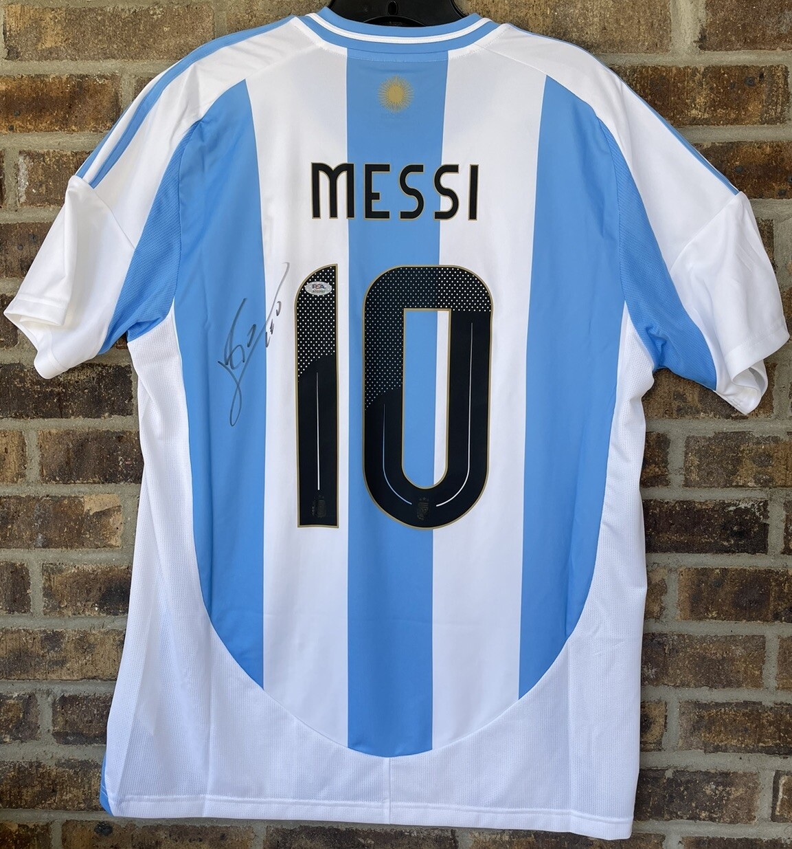 Lionel Messi Autographed 2022 World Cup Argentina Championship Jersey PSA/DNA