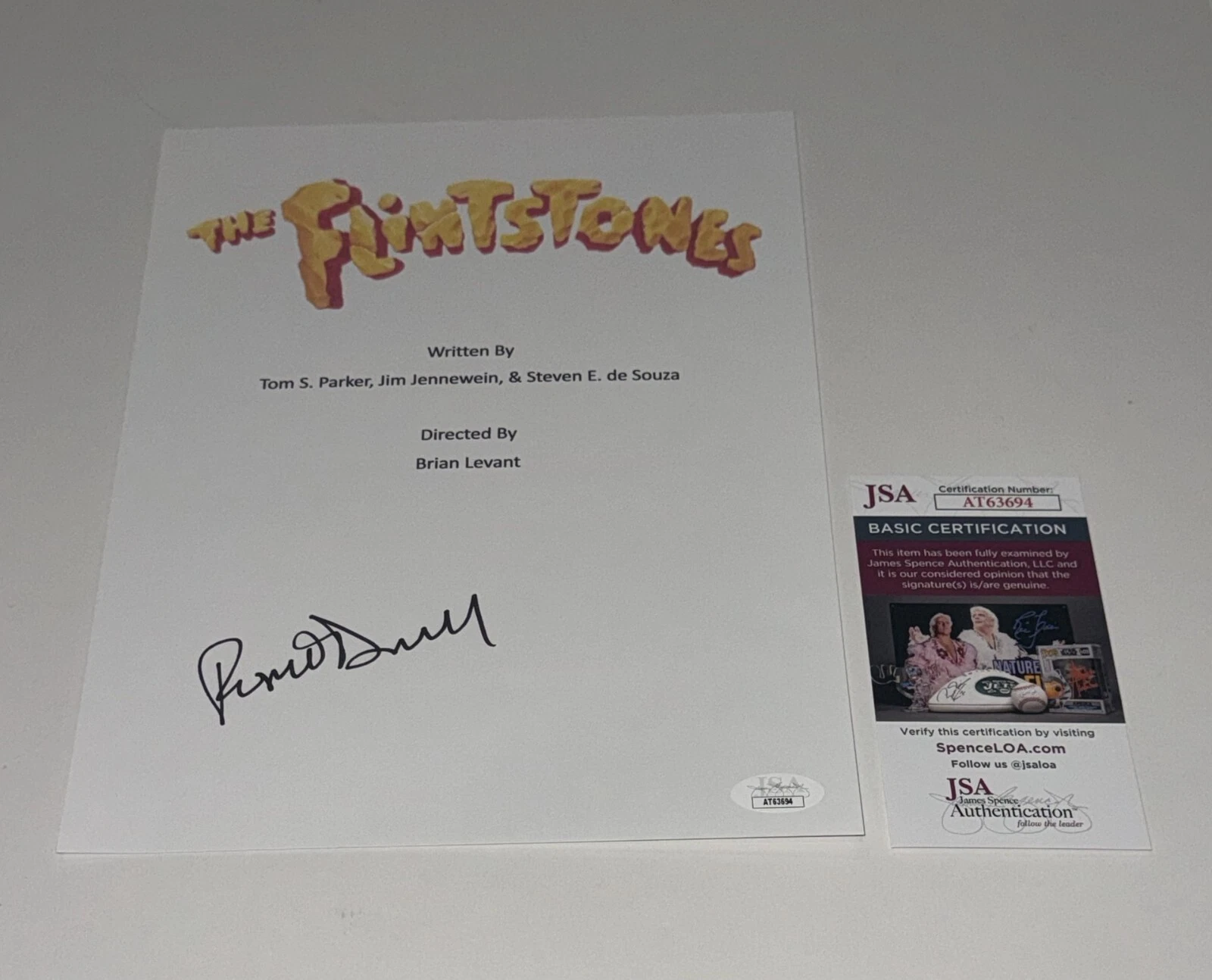ROSIE O'DONNELL SIGNED THE FLINTSTONES FULL MOVIE SCRIPT JSA COA