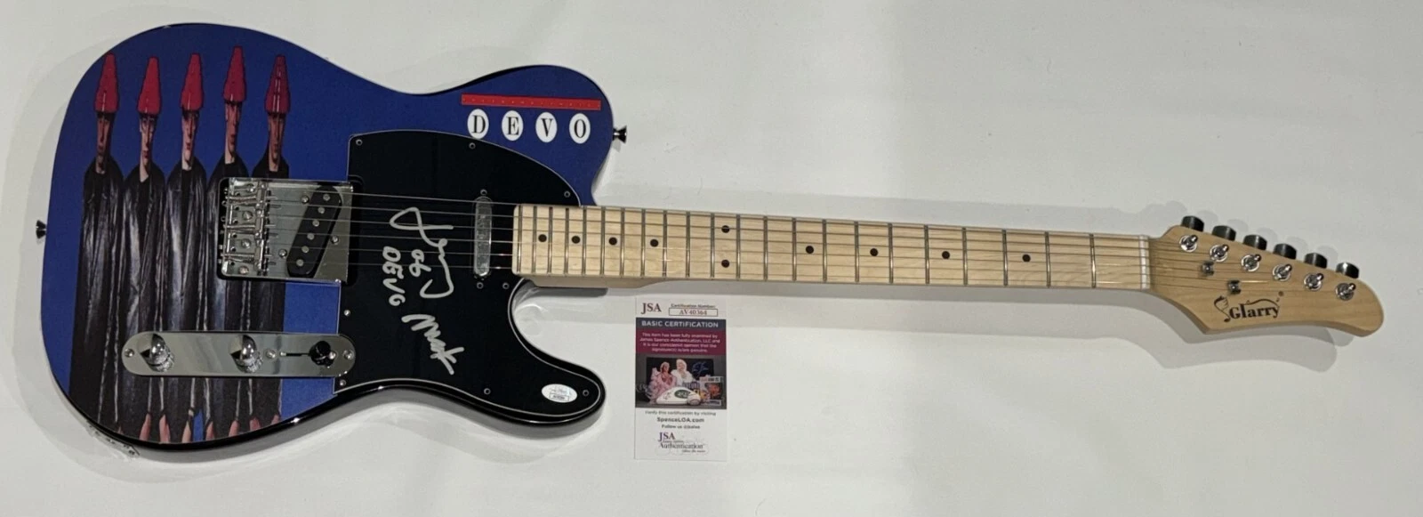 DEVO SIGNED FREEDOM OF CHOICE GUITAR GERALD CASALE MARK MOTHERSBAUGH JSA COA