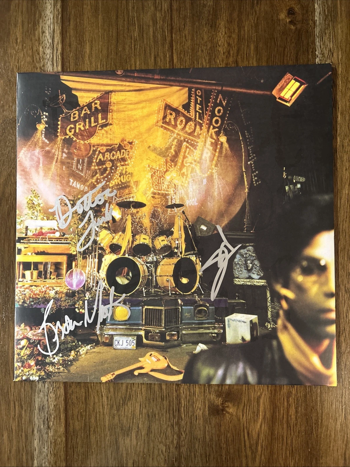 ‘PRINCE AND THE REVOLUTION’ BAND DR. FINK SIGNED ‘SIGN O’ THE TIMES’ VINYL ALBUM COLLECTIBLE MEMORABILIA