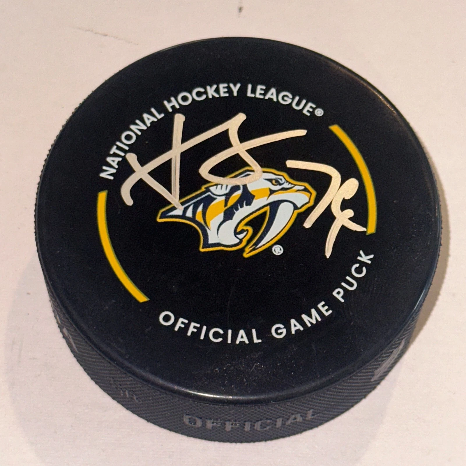 JUUSE SAROS Signed Nashville PREDATORS Official GAME Puck Beckett Auth BAS