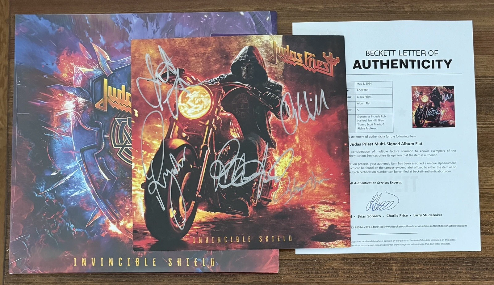 JUDAS PRIEST INVINCIBLE SHIELD 2 LP VINYL & FULLY SIGNED INSERT W TIPTON BAS COA