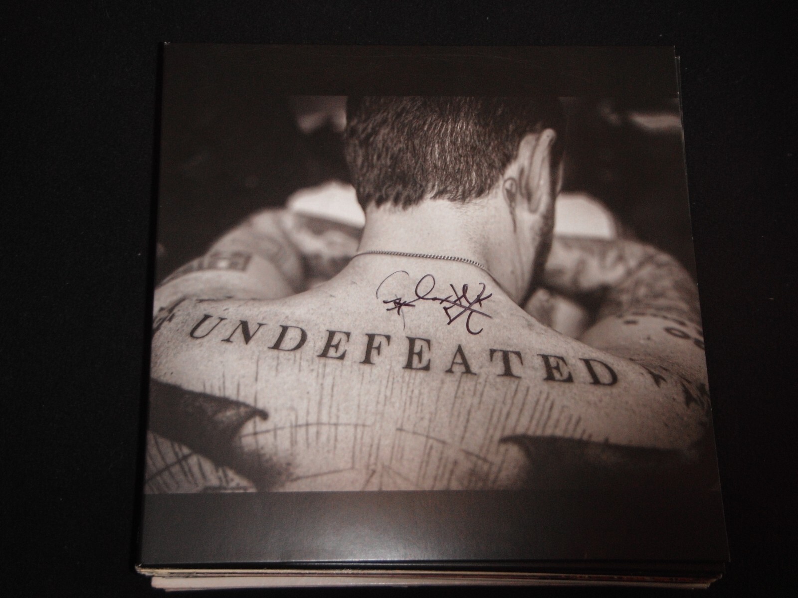 FRANK TURNER SIGNED UNDEFEATED VINYL ALBUM