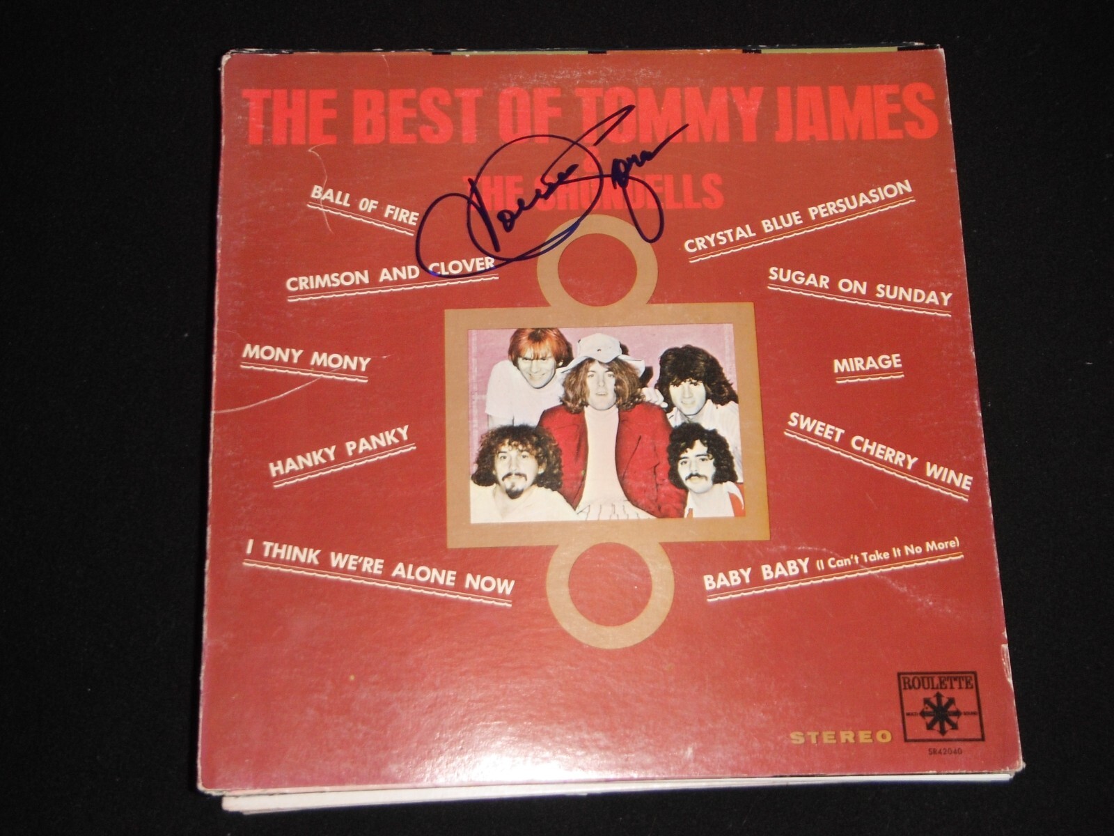 TOMMY JAMES AND THE SHONDELLS SIGNED THE BEST OF VINYL ALBUM