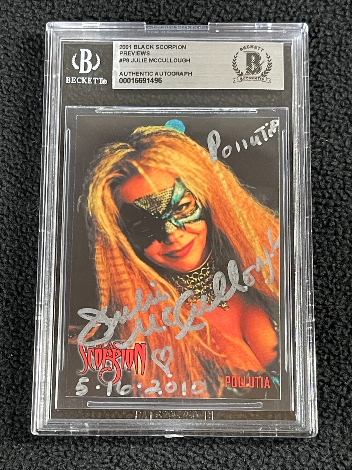 Julie McCullough Signed 2001 Black Scorpion Previews Card #P8 Beckett Certified