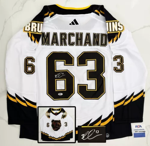 BRAD MARCHAND SIGNED JERSEY BOSTON BRUINS PSA/DNA COA COLLECTIBLE MEMORABILIA