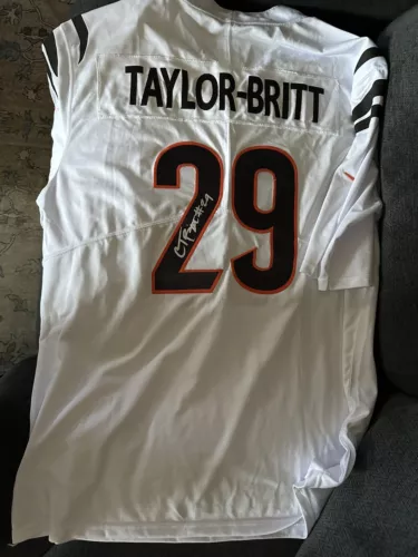 CAN TAYLOR BRITT SIGNED BENGALS JERSEY STITCHED XL JSA AUTHENTICATION COA COLLECTIBLE MEMORABILIA
