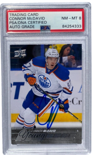 CONNOR MCDAVID SIGNED 2015 UPPER DECK YOUNG GUNS ROOKIE CARD AUTO #201 PSA/DNA