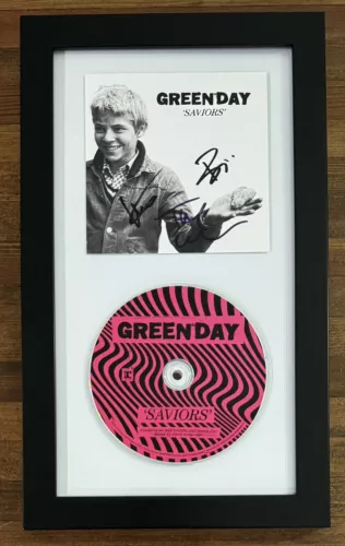 FRAMED BAND SIGNED GREEN DAY SAVIORS CD CARD PSA DNA COA AUTOGRAPHED BILLIE JOE COLLECTIBLE MEMORABILIA